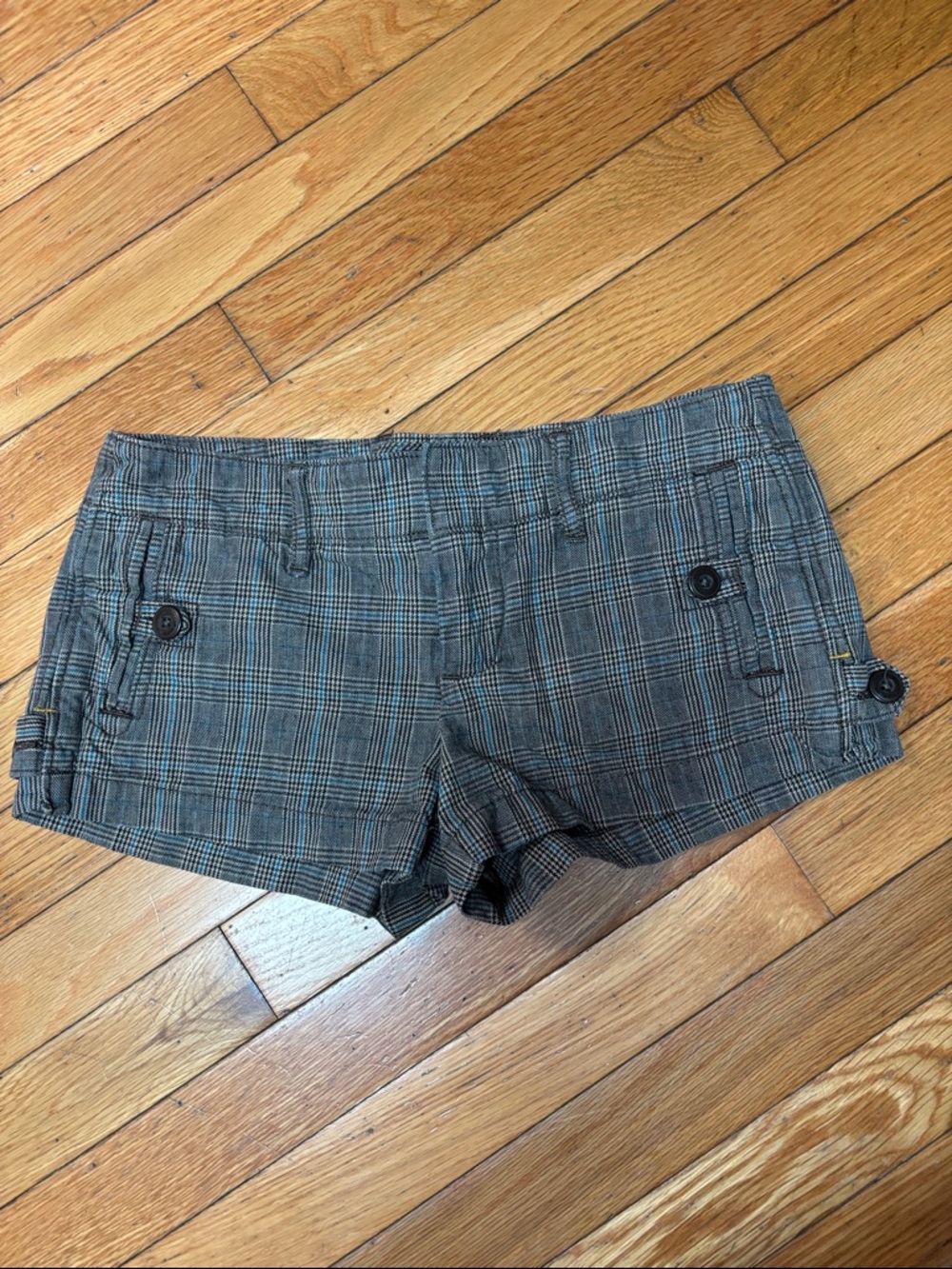 AEO Low-Waist Plaid Women's Shorts in Gray, Teal, Tan, and Brown